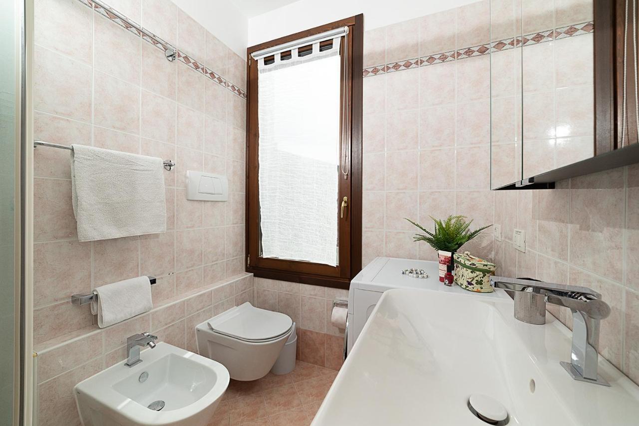 Apartment Blanco - Regarda Travel Lazise Ngoại thất bức ảnh